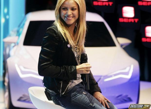 2010 Geneva Motor Show Babes