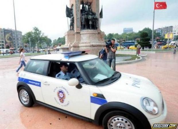 Spor Polis Arabaları