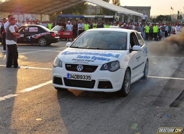 1 Ağustos Ankara Drag Boos Burak Gökbulut