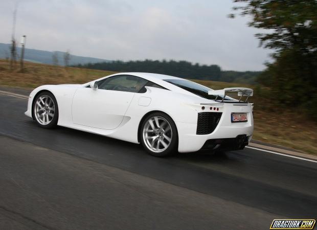 Lexus LFA