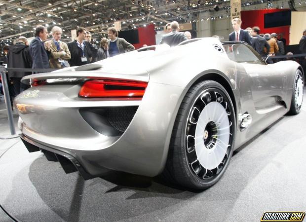 Porsche 918 Spyder Concept