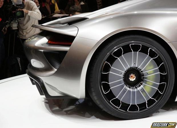 Porsche 918 Spyder Concept