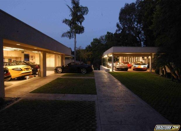 World`s Most Beautiful Garages