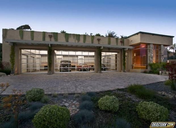 World`s Most Beautiful Garages