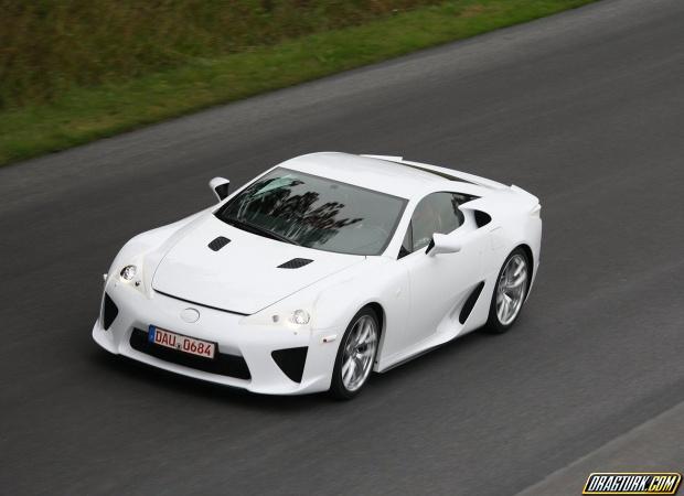 Lexus LFA